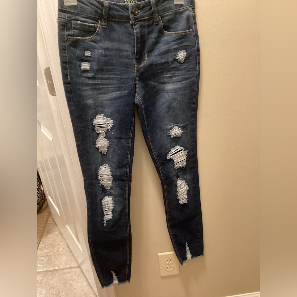 Mid Rise skinny ankle jeans